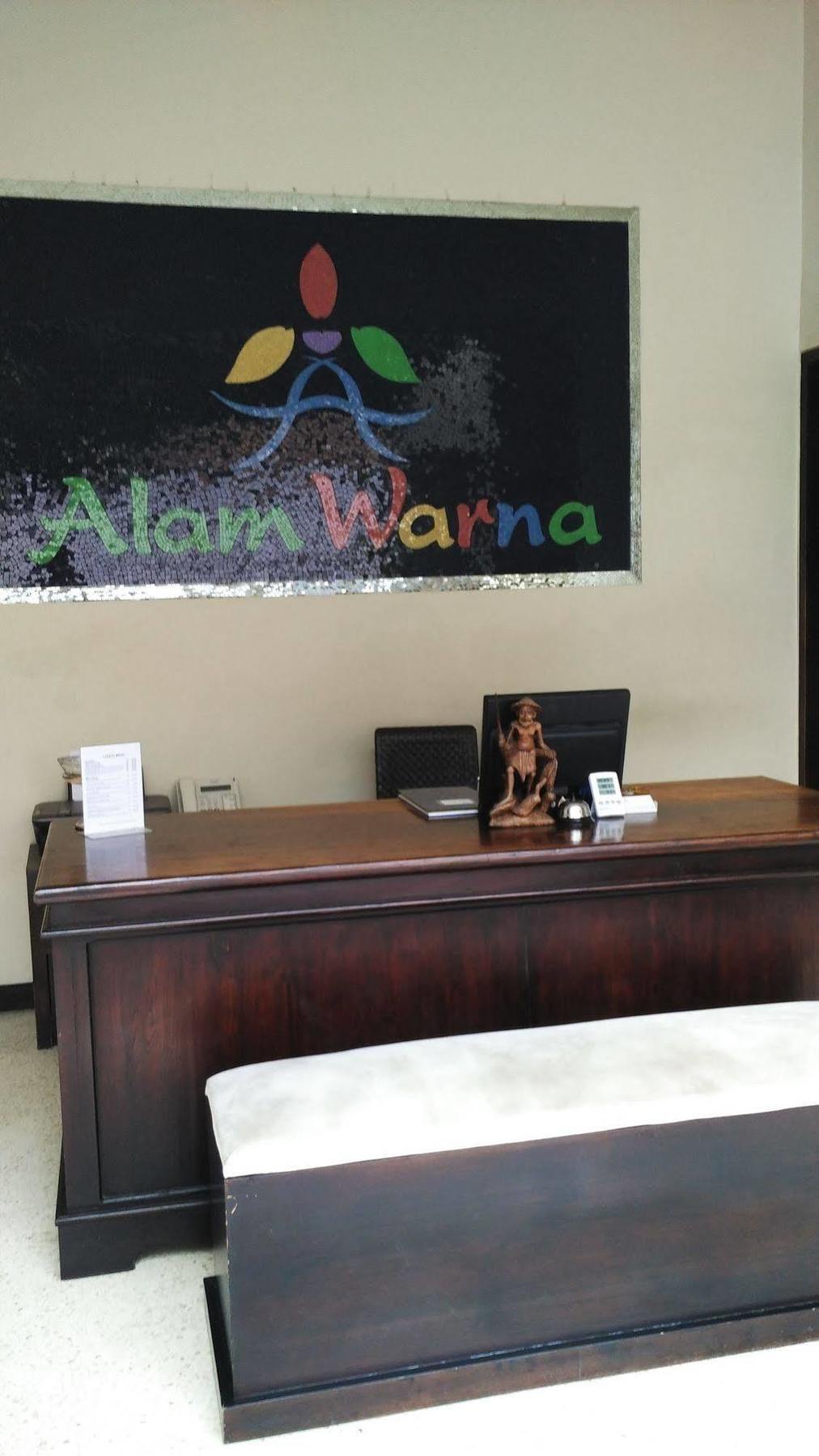 スミニャック Alam Warnaヴィラ エクステリア 写真